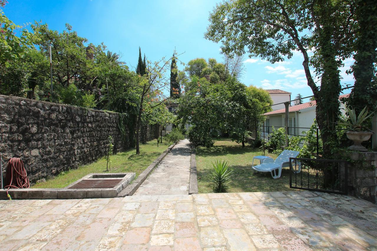 Guest House Saga Herceg Novi Exterior photo