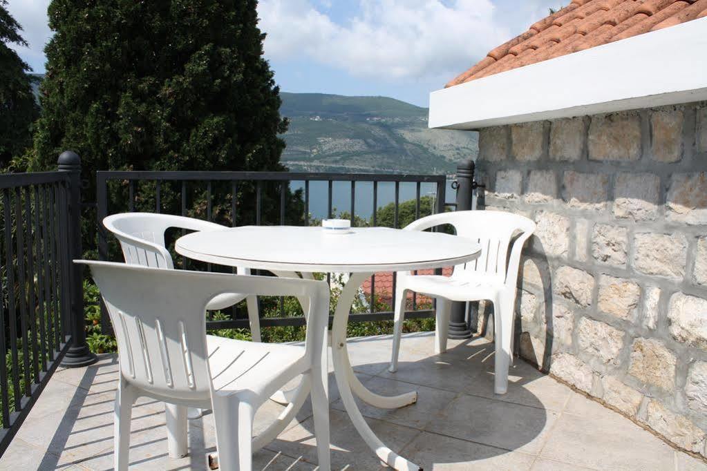 Guest House Saga Herceg Novi Exterior photo